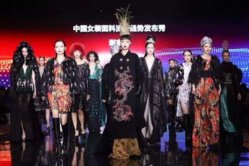 深度融合智能科技，18/19秋冬中国女装面料流行趋势在柯桥发布！
